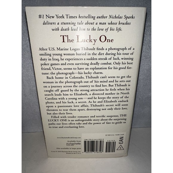 Lot of 2 Books by Nicholas Sparks " True Believer" &  "The Lucky One" - Picture 5 of 6